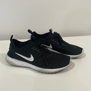 Nike Juvenate Running Shoes